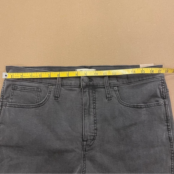 Women’s Madewell Dark Gray Wash Stovepipe Jeans Size 32P New With Tags - Picture 11 of 13